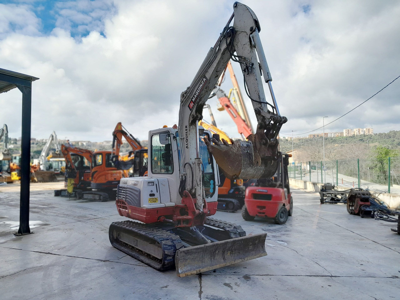 TAKEUCHI TB250 - Minigraafmachine: afbeelding 4 TAKEUCHI TB250 - Minigraafmachine: afbeelding 4