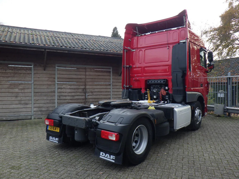 DAF XF 440 NEW TACHO / Holland Truck / 8 Tons vooras / Standairco / Standkachel - Trekker: afbeelding 3 DAF XF 440 NEW TACHO / Holland Truck / 8 Tons vooras / Standairco / Standkachel - Trekker: afbeelding 3