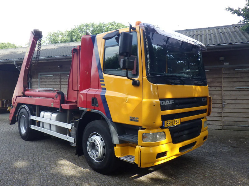 DAF CF 75.310 Hyva Portaalarmsysteem / Intarder - Vrachtwagen: afbeelding 2 DAF CF 75.310 Hyva Portaalarmsysteem / Intarder - Vrachtwagen: afbeelding 2