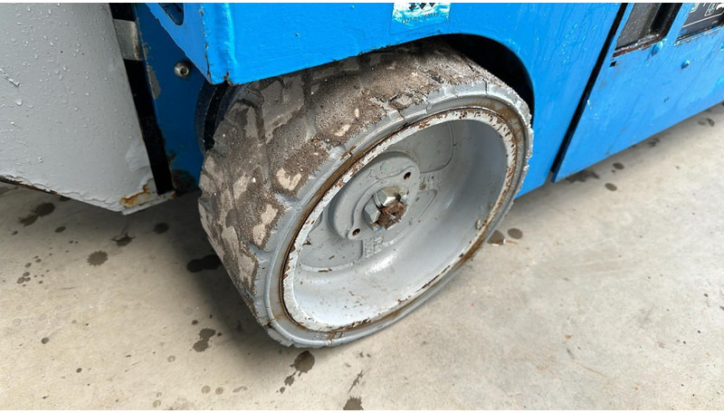 Genie GS1932 (8 meter) - Schaarlift: afbeelding 3 Genie GS1932 (8 meter) - Schaarlift: afbeelding 3