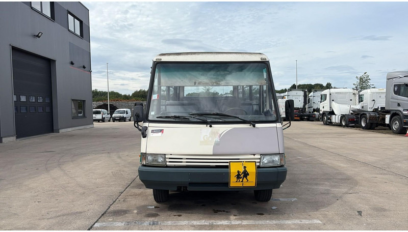 Iveco 59-12 (BELGIAN BUS / 29 SEATS / MANUAL PUMP / LAMES / STEEL SUSP.) - Stadsbus: afbeelding 5 Iveco 59-12 (BELGIAN BUS / 29 SEATS / MANUAL PUMP / LAMES / STEEL SUSP.) - Stadsbus: afbeelding 5