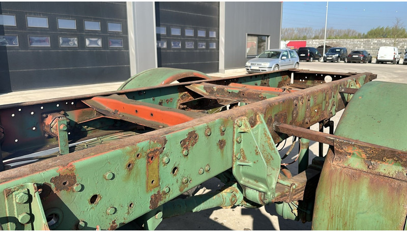 Chassis vrachtwagen Iveco Magirus 110 - 16 (4X4 / 57000 KM / LAMES / GRAND PONT / 6 CYLINDRES EN LIGNE !! / MANUAL PUMP): afbeelding 15