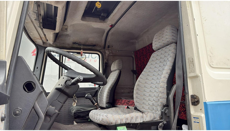 Leasing MAN 18.232 (MANUAL PUMP / POMPE MANUELLE / 11.000L) MAN 18.232 (MANUAL PUMP / POMPE MANUELLE / 11.000L): afbeelding 20 Leasing MAN 18.232 (MANUAL PUMP / POMPE MANUELLE / 11.000L) MAN 18.232 (MANUAL PUMP / POMPE MANUELLE / 11.000L): afbeelding 20