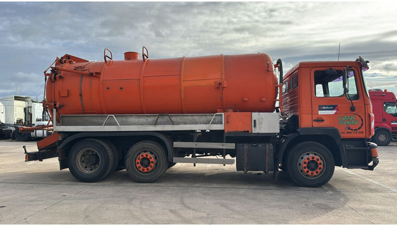 MAN 25.272 (MANUAL PUMP / POMPE MANUELLE / 15000 L) - Vacuümwagen: afbeelding 3 MAN 25.272 (MANUAL PUMP / POMPE MANUELLE / 15000 L) - Vacuümwagen: afbeelding 3