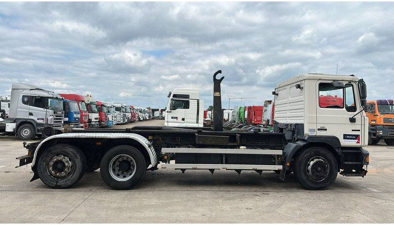 MAN 26.312 (6 CYLINDER / 6X2 / BELGIAN TRUCK IN GOOD CONDITION) - Chassis vrachtwagen: afbeelding 4 MAN 26.312 (6 CYLINDER / 6X2 / BELGIAN TRUCK IN GOOD CONDITION) - Chassis vrachtwagen: afbeelding 4
