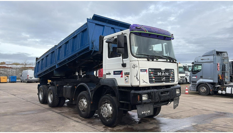 MAN 35.414 (6 CYLINDER / 8X6 / BIG AXLES / STEEL SUSP. / LAMES / GRAND PONT) - Kipper vrachtwagen: afbeelding 2 MAN 35.414 (6 CYLINDER / 8X6 / BIG AXLES / STEEL SUSP. / LAMES / GRAND PONT) - Kipper vrachtwagen: afbeelding 2