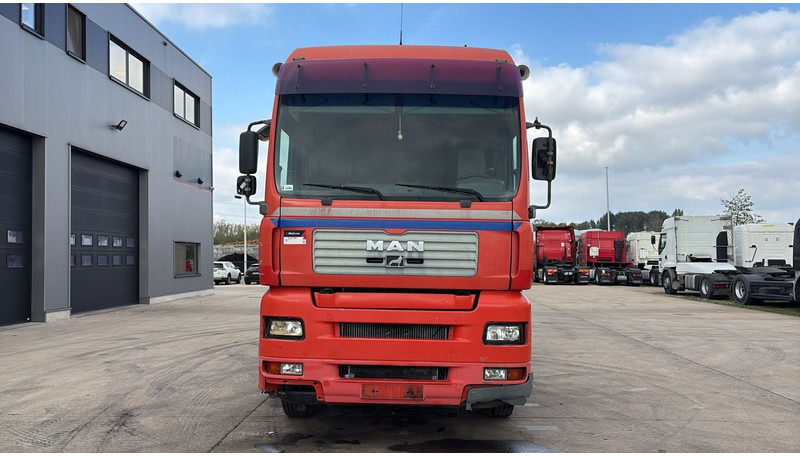 MAN TGA 18.410 (POMPE MANUELLE / MANUAL PUMP / BOITE MANUELLE / MANUAL GEARBOX) - Chassis vrachtwagen: afbeelding 2 MAN TGA 18.410 (POMPE MANUELLE / MANUAL PUMP / BOITE MANUELLE / MANUAL GEARBOX) - Chassis vrachtwagen: afbeelding 2