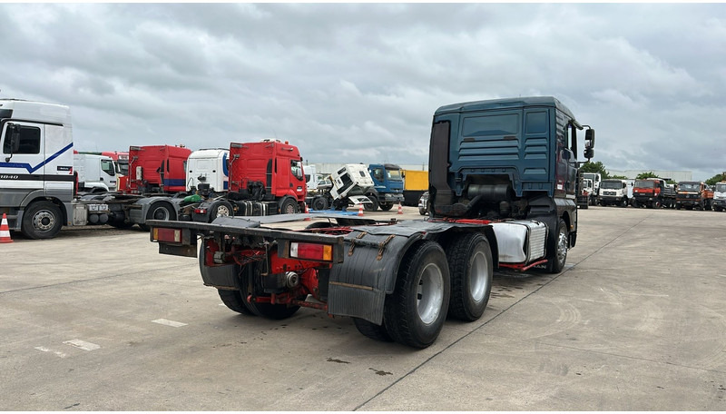 MAN TGA 26.510 (MANUAL PUMP / 6X4 / FRONT STEEL / POMPE MANUELLE / 10 TYRES) - Chassis vrachtwagen: afbeelding 4 MAN TGA 26.510 (MANUAL PUMP / 6X4 / FRONT STEEL / POMPE MANUELLE / 10 TYRES) - Chassis vrachtwagen: afbeelding 4