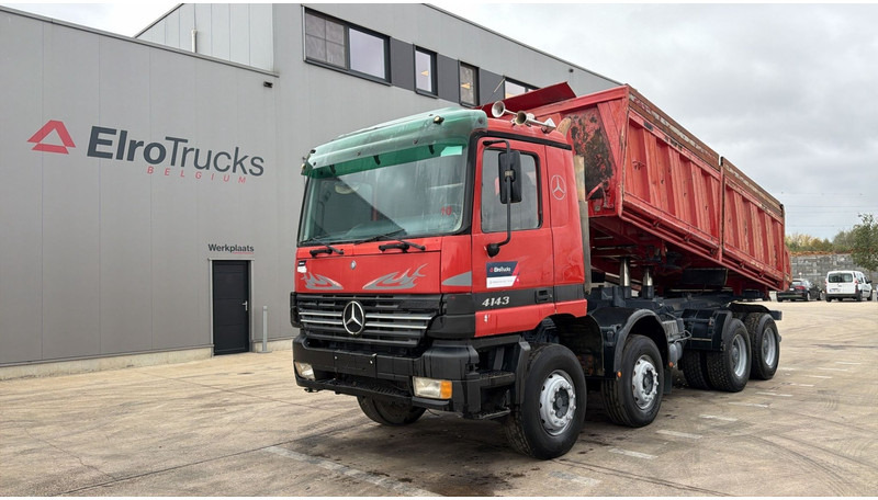 Mercedes-Benz Actros 4143 (GRAND PONT / BOITE MANUELLE / LAMES / 8X4 / STEEL SUSP.) - Kipper vrachtwagen: afbeelding 1 Mercedes-Benz Actros 4143 (GRAND PONT / BOITE MANUELLE / LAMES / 8X4 / STEEL SUSP.) - Kipper vrachtwagen: afbeelding 1