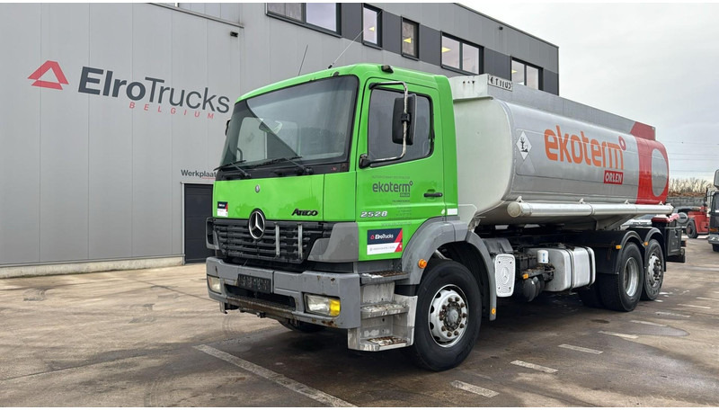 Mercedes-Benz Atego 2528 (18000 L / 3 COMPARTIMENTS / MANUAL GEARBOX / BOITE MANUELLE) - Tankwagen: afbeelding 1 Mercedes-Benz Atego 2528 (18000 L / 3 COMPARTIMENTS / MANUAL GEARBOX / BOITE MANUELLE) - Tankwagen: afbeelding 1