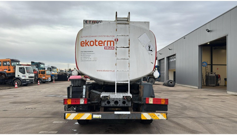 Mercedes-Benz Atego 2528 (18000 L / 3 COMPARTIMENTS / MANUAL GEARBOX / BOITE MANUELLE) - Tankwagen: afbeelding 4 Mercedes-Benz Atego 2528 (18000 L / 3 COMPARTIMENTS / MANUAL GEARBOX / BOITE MANUELLE) - Tankwagen: afbeelding 4