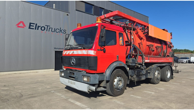 Mercedes-Benz SK 2435 (15.000 L / V8 AVEC 2X TURBO / BOITE MANUELLE / TRES BONNE ETAT / GRAND PONT) - Vacuümwagen: afbeelding 1 Mercedes-Benz SK 2435 (15.000 L / V8 AVEC 2X TURBO / BOITE MANUELLE / TRES BONNE ETAT / GRAND PONT) - Vacuümwagen: afbeelding 1