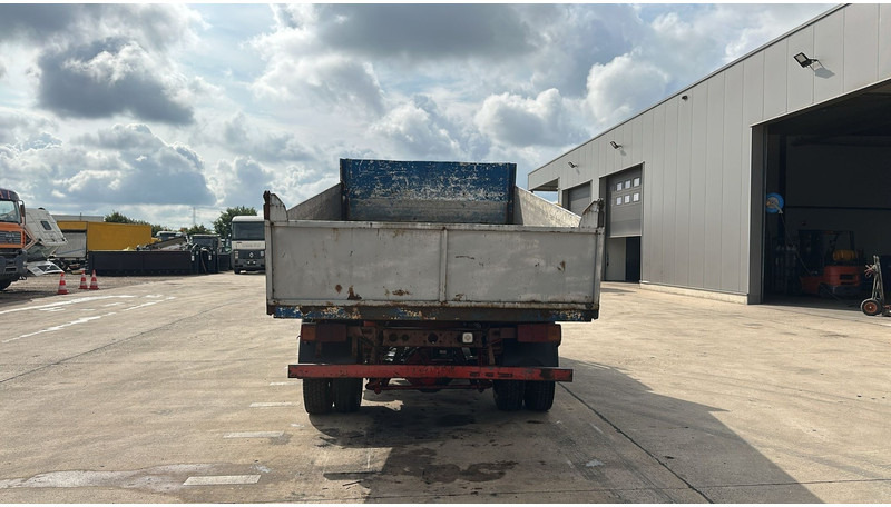 Mercedes-Benz SK 809 (POMPE MANUELLE / MANUAL PUMP / HELPER / AUXILAIRY / SPER / STEEL SUSP.) - Kipper vrachtwagen: afbeelding 5 Mercedes-Benz SK 809 (POMPE MANUELLE / MANUAL PUMP / HELPER / AUXILAIRY / SPER / STEEL SUSP.) - Kipper vrachtwagen: afbeelding 5