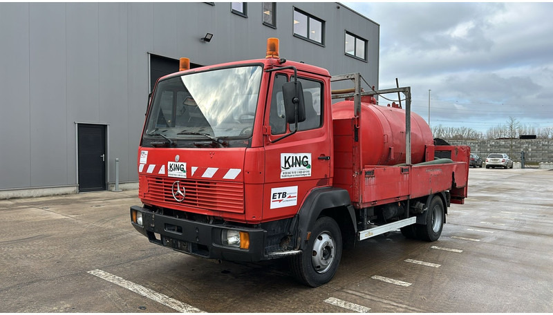 Mercedes-Benz SK 814 (VIDANGEUR / VACUUM / AUXILAIRY / SPER / STEEL SUSP. / LAMES) - Vacuümwagen: afbeelding 1 Mercedes-Benz SK 814 (VIDANGEUR / VACUUM / AUXILAIRY / SPER / STEEL SUSP. / LAMES) - Vacuümwagen: afbeelding 1