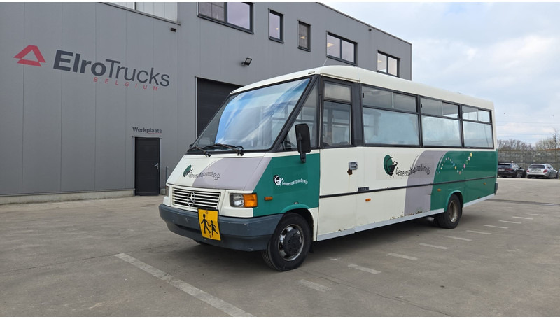Mercedes-Benz Vario 614 (BELGIAN BUS / 34 SEATS / MANUAL PUMP / LAMES / STEEL SUSP.) - Stadsbus: afbeelding 1 Mercedes-Benz Vario 614 (BELGIAN BUS / 34 SEATS / MANUAL PUMP / LAMES / STEEL SUSP.) - Stadsbus: afbeelding 1