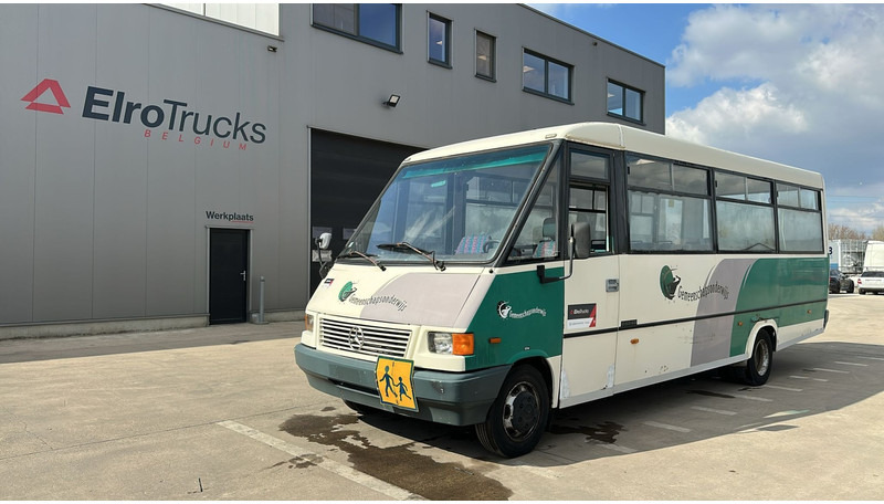 Mercedes-Benz Vario 614 (BELGIAN BUS / MANUAL PUMP / POMPE MANUELLE / BOITE MANUELLE / LAMES) - Stadsbus: afbeelding 1 Mercedes-Benz Vario 614 (BELGIAN BUS / MANUAL PUMP / POMPE MANUELLE / BOITE MANUELLE / LAMES) - Stadsbus: afbeelding 1