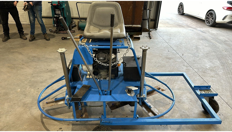 OHV BELGIAN MACHINE (BELGIAN MACHINE / GOOD CONDITION) - Vlindermachine: afbeelding 5 OHV BELGIAN MACHINE (BELGIAN MACHINE / GOOD CONDITION) - Vlindermachine: afbeelding 5