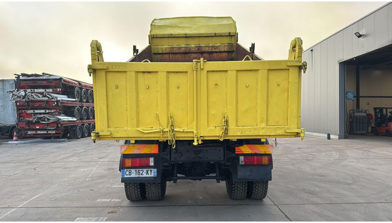 Renault KERAX 340 (4X4 / CAMION FRANCAIS / PARFAIT ETAT / LAMES / BOITE ET POMPE MANUELLE / FRENCH TRUCK) - Kipper vrachtwagen: afbeelding 5 Renault KERAX 340 (4X4 / CAMION FRANCAIS / PARFAIT ETAT / LAMES / BOITE ET POMPE MANUELLE / FRENCH TRUCK) - Kipper vrachtwagen: afbeelding 5