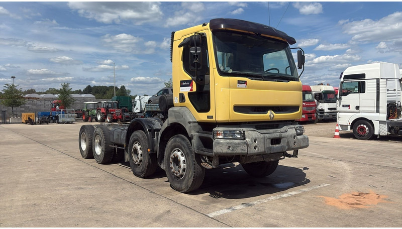 Renault KERAX 420 (BOITE MANUELLE / 8X4 / LAMES / MANUAL GEARBOX) - Chassis vrachtwagen: afbeelding 3 Renault KERAX 420 (BOITE MANUELLE / 8X4 / LAMES / MANUAL GEARBOX) - Chassis vrachtwagen: afbeelding 3