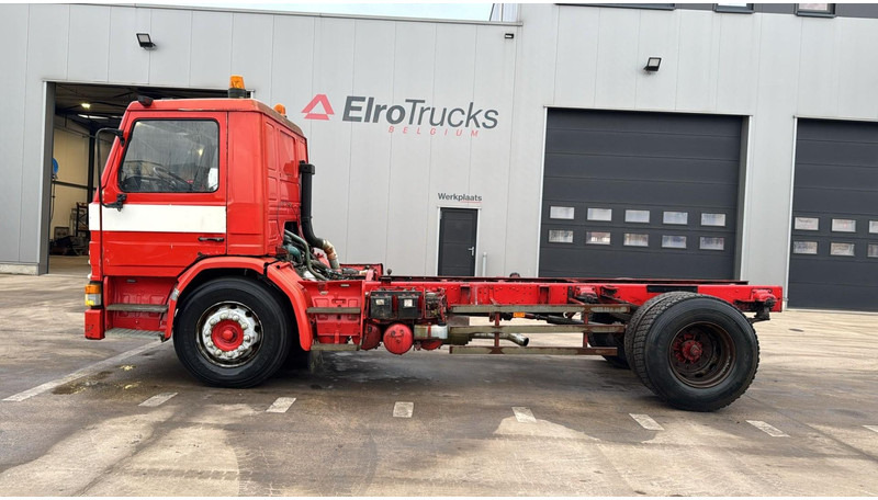 Chassis vrachtwagen Scania 82 - 210 (LAMES / STEEL SUSP. / POMPE MANUELLE / MANUAL PUMP): afbeelding 7