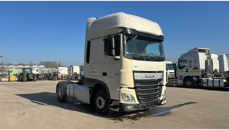 DAF 106 XF 460 (BOITE MANUELLE / MANUAL GEARBOX / 834.000 KM / EURO 6) - Trekker: afbeelding 3 DAF 106 XF 460 (BOITE MANUELLE / MANUAL GEARBOX / 834.000 KM / EURO 6) - Trekker: afbeelding 3