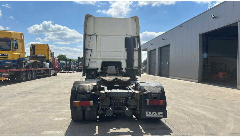 DAF 95 XF 380 (BOITE MANUELLE / EURO 3 / MANUAL GEARBOX / TRES BONNE ETAT) - Trekker: afbeelding 5 DAF 95 XF 380 (BOITE MANUELLE / EURO 3 / MANUAL GEARBOX / TRES BONNE ETAT) - Trekker: afbeelding 5
