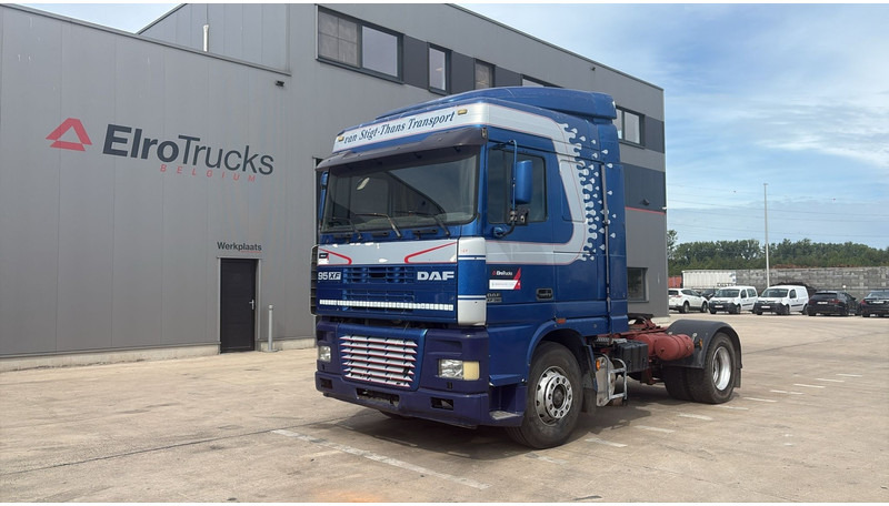DAF 95 XF 380 (EURO 2 / BOITE MANUELLE / MANUAL GEARBOX / GOOD CONDITION) - Trekker: afbeelding 1 DAF 95 XF 380 (EURO 2 / BOITE MANUELLE / MANUAL GEARBOX / GOOD CONDITION) - Trekker: afbeelding 1