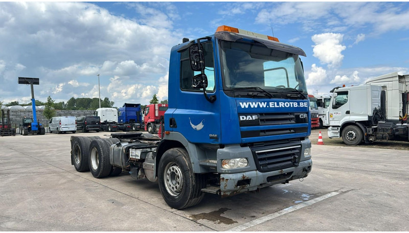DAF CF 85.410 (BELGIAN TRUCK / HOOK / 10 TYRES) - Trekker: afbeelding 3 DAF CF 85.410 (BELGIAN TRUCK / HOOK / 10 TYRES) - Trekker: afbeelding 3