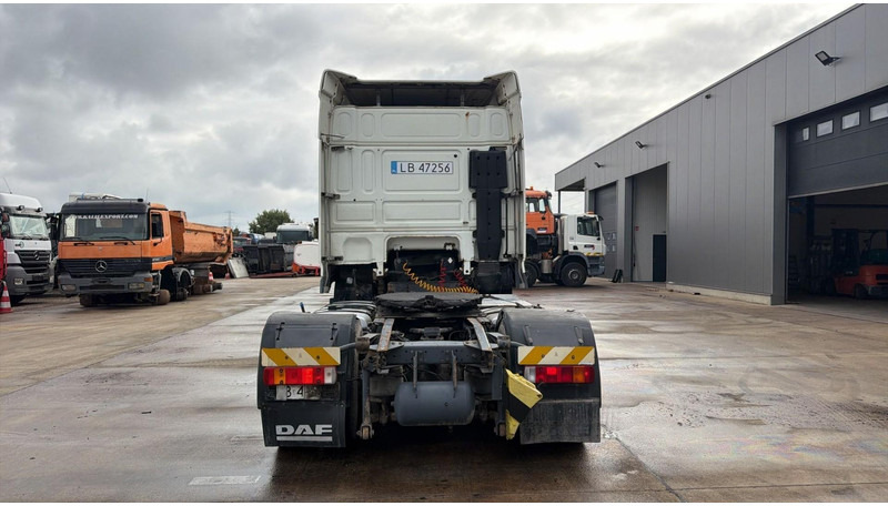 DAF XF 105.410 (BOITE MANUELLE / MANUAL GEARBOX) - Trekker: afbeelding 5 DAF XF 105.410 (BOITE MANUELLE / MANUAL GEARBOX) - Trekker: afbeelding 5