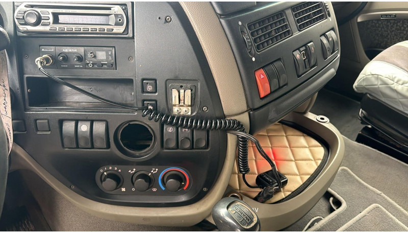 Leasing DAF XF 105.410 (BOITE MANUELLE / MANUAL GEARBOX) DAF XF 105.410 (BOITE MANUELLE / MANUAL GEARBOX): afbeelding 15