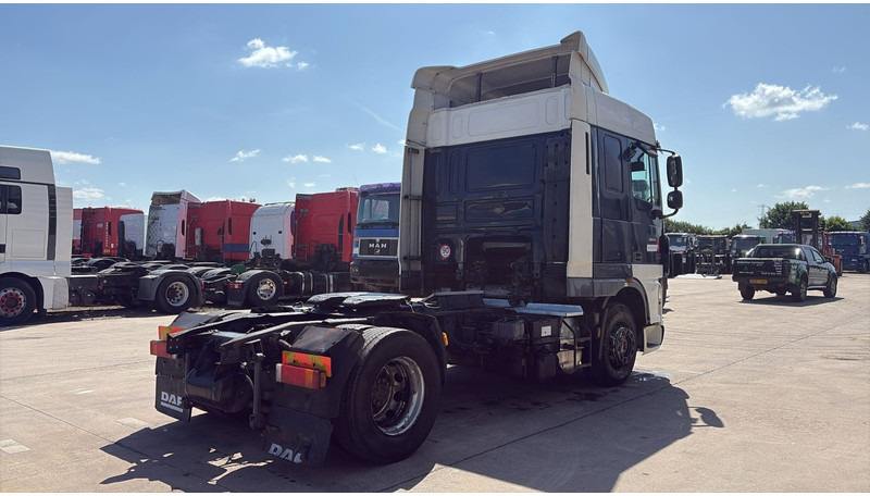 DAF XF 105.410 (GOOD CONDITION / AIRCO / AC) - Trekker: afbeelding 5 DAF XF 105.410 (GOOD CONDITION / AIRCO / AC) - Trekker: afbeelding 5