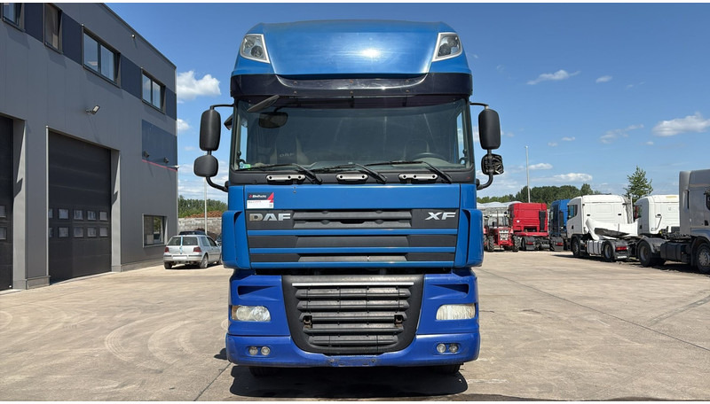 DAF XF 105.460 (BOITE MANUELLE / MANUAL GEARBOX) - Trekker: afbeelding 3 DAF XF 105.460 (BOITE MANUELLE / MANUAL GEARBOX) - Trekker: afbeelding 3
