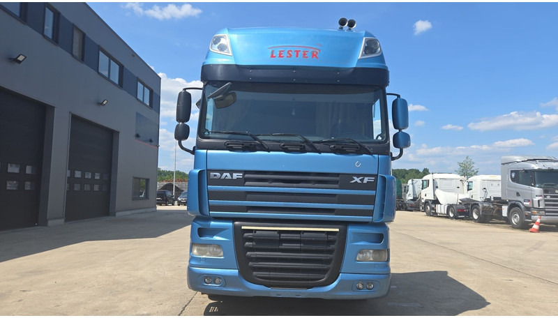 DAF XF 105.460 (BOITE MANUELLE / MANUAL GEARBOX / PARFAIT ETAT / TRES PROPRE) - Trekker: afbeelding 2 DAF XF 105.460 (BOITE MANUELLE / MANUAL GEARBOX / PARFAIT ETAT / TRES PROPRE) - Trekker: afbeelding 2