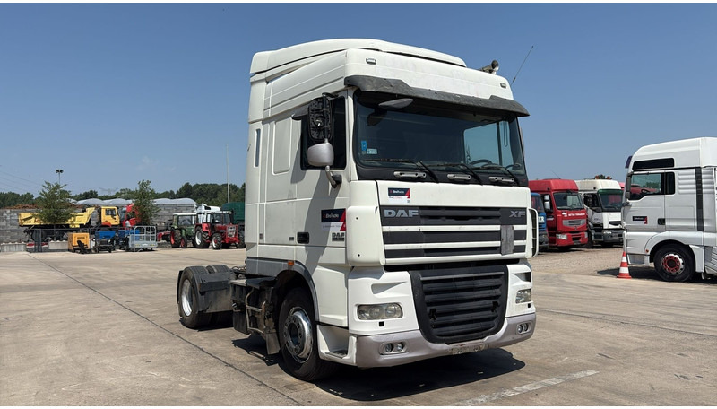 DAF XF 105.460 (GOOD CONDITION / AIRCO / AC / BONNE ETAT) - Trekker: afbeelding 3 DAF XF 105.460 (GOOD CONDITION / AIRCO / AC / BONNE ETAT) - Trekker: afbeelding 3