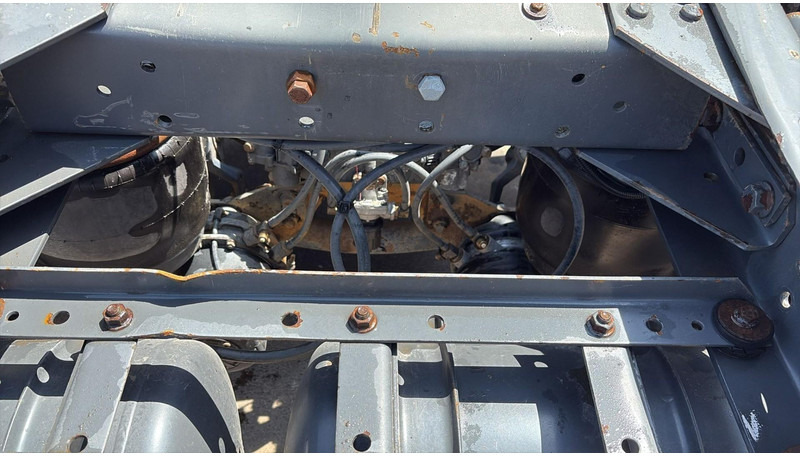 Leasing DAF XF 95.430 (EURO 3 / BOITE MANUELLE / MANUAL GEARBOX) DAF XF 95.430 (EURO 3 / BOITE MANUELLE / MANUAL GEARBOX): afbeelding 13 Leasing DAF XF 95.430 (EURO 3 / BOITE MANUELLE / MANUAL GEARBOX) DAF XF 95.430 (EURO 3 / BOITE MANUELLE / MANUAL GEARBOX): afbeelding 13