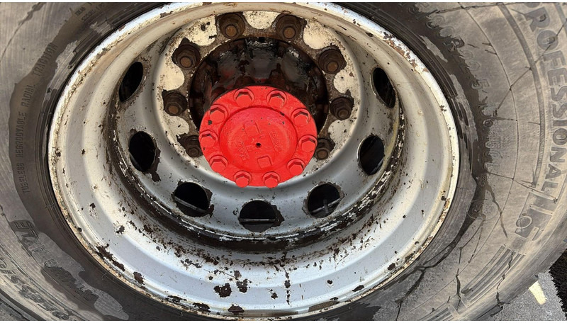 Leasing DAF XF 95.430 (EURO 3 / BOITE MANUELLE / MANUAL GEARBOX) DAF XF 95.430 (EURO 3 / BOITE MANUELLE / MANUAL GEARBOX): afbeelding 12 Leasing DAF XF 95.430 (EURO 3 / BOITE MANUELLE / MANUAL GEARBOX) DAF XF 95.430 (EURO 3 / BOITE MANUELLE / MANUAL GEARBOX): afbeelding 12