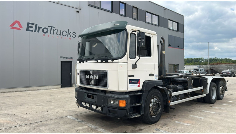 MAN 26.312 (6 CYLINDER / 6X2 / BELGIAN TRUCK IN GOOD CONDITION) - Trekker: afbeelding 1 MAN 26.312 (6 CYLINDER / 6X2 / BELGIAN TRUCK IN GOOD CONDITION) - Trekker: afbeelding 1