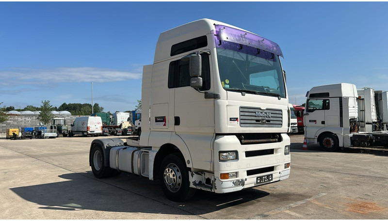 MAN TGA 18.430 (MANUAL GEARBOX / BOITE MANUELLE / RETARDER) - Trekker: afbeelding 3 MAN TGA 18.430 (MANUAL GEARBOX / BOITE MANUELLE / RETARDER) - Trekker: afbeelding 3
