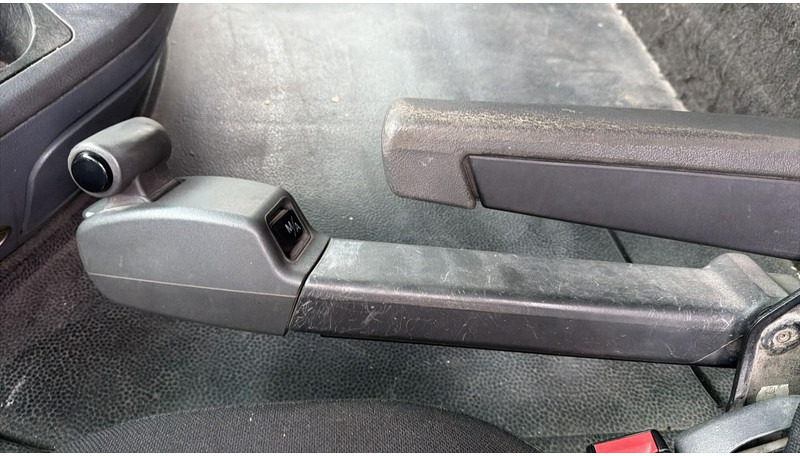 Trekker Mercedes-Benz actros 1844 (MP3 / CAMION FRANCAIS / PARFAIT ETAT / PTO / FRENCH TRUCK): afbeelding 20