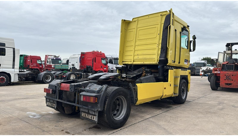 Renault AE 440 Magnum E-tech (BOITE MANUELLE / MANUAL GEARBOX) - Trekker: afbeelding 4 Renault AE 440 Magnum E-tech (BOITE MANUELLE / MANUAL GEARBOX) - Trekker: afbeelding 4