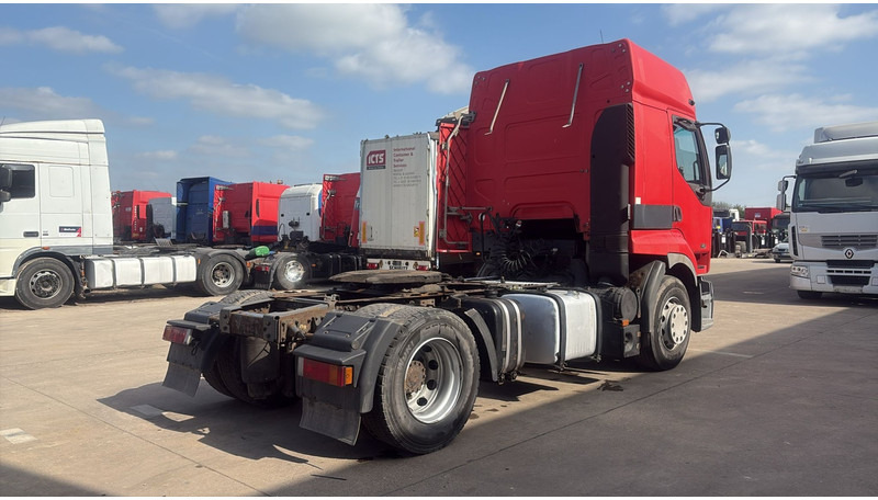 Renault Premium 420 (BOITE MANUELLE / MANUAL GEARBOX) - Trekker: afbeelding 4 Renault Premium 420 (BOITE MANUELLE / MANUAL GEARBOX) - Trekker: afbeelding 4