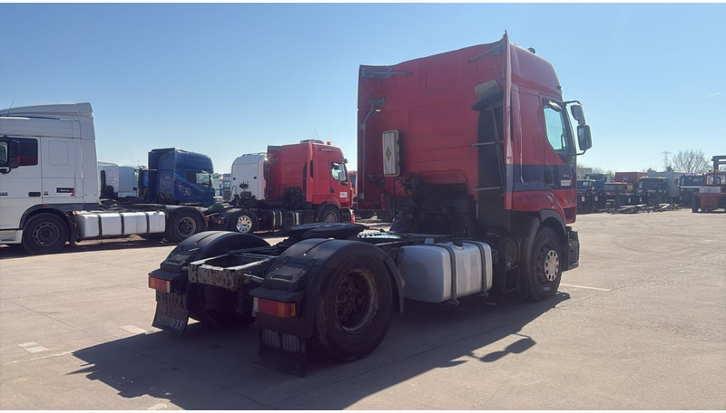 Renault Premium 420 (BOITE MANUELLE / MANUAL GEARBOX) - Trekker: afbeelding 5 Renault Premium 420 (BOITE MANUELLE / MANUAL GEARBOX) - Trekker: afbeelding 5