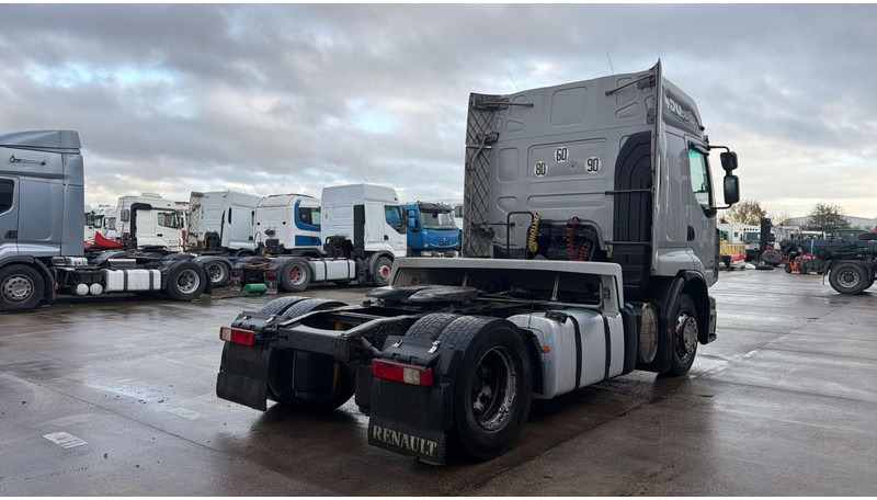 Renault Premium 450 (BOITE MANUELLE / MANUALGEARBOX) - Trekker: afbeelding 4 Renault Premium 450 (BOITE MANUELLE / MANUALGEARBOX) - Trekker: afbeelding 4