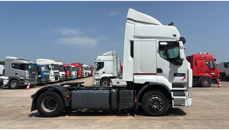 Renault Premium 460 DXI (PARFAIT ETAT !!! / BOITE MANUELLE / MANUAL GEARBOX / 634530 KM) - Trekker: afbeelding 4 Renault Premium 460 DXI (PARFAIT ETAT !!! / BOITE MANUELLE / MANUAL GEARBOX / 634530 KM) - Trekker: afbeelding 4