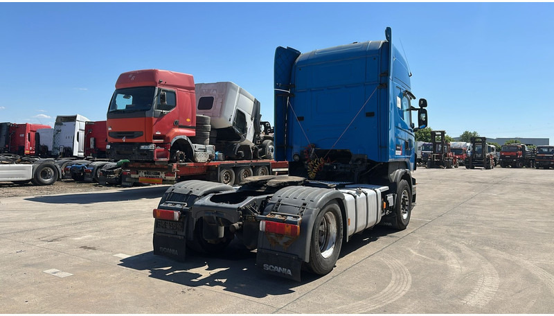 Scania R400 (MANUAL GEARBOX / RETARDER / BOITE MANUELLE / MANUAL) - Trekker: afbeelding 5 Scania R400 (MANUAL GEARBOX / RETARDER / BOITE MANUELLE / MANUAL) - Trekker: afbeelding 5