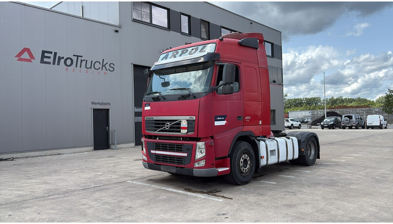 Volvo FH 440 (MANUAL GEARBOX / EURO 5 / BOITE MANUELLE) - Trekker: afbeelding 1 Volvo FH 440 (MANUAL GEARBOX / EURO 5 / BOITE MANUELLE) - Trekker: afbeelding 1