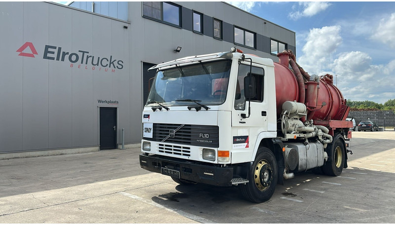 Volvo FL 10 - 280 (12.000L / POMPE MANUELLE / MANUAL PUMP / BOITE MANUELLE / MANUAL GEARBOX) - Vacuümwagen: afbeelding 1 Volvo FL 10 - 280 (12.000L / POMPE MANUELLE / MANUAL PUMP / BOITE MANUELLE / MANUAL GEARBOX) - Vacuümwagen: afbeelding 1