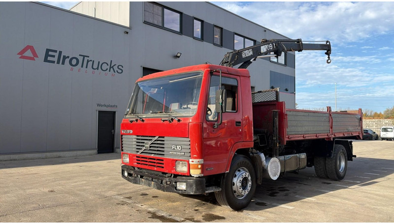 Volvo FL 10 - 320 (MANUAL PUMP / STEEL SUSP. / CRANE / LAMES / POMPE MANUELLE) - Vrachtwagen met open laadbak, Kraanwagen: afbeelding 1 Volvo FL 10 - 320 (MANUAL PUMP / STEEL SUSP. / CRANE / LAMES / POMPE MANUELLE) - Vrachtwagen met open laadbak, Kraanwagen: afbeelding 1