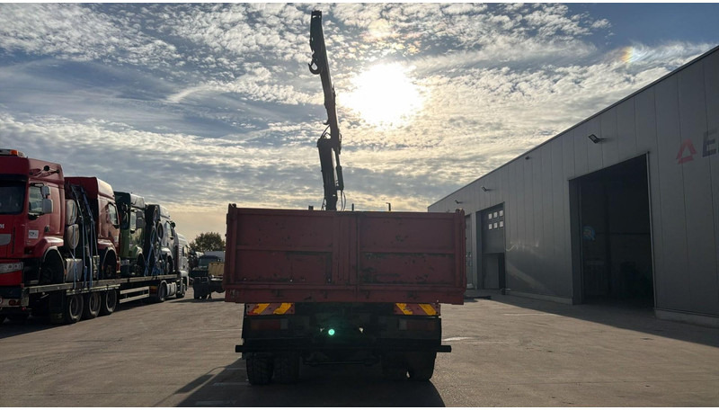 Volvo FL 10 - 320 (MANUAL PUMP / STEEL SUSP. / CRANE / LAMES / POMPE MANUELLE) - Vrachtwagen met open laadbak, Kraanwagen: afbeelding 5 Volvo FL 10 - 320 (MANUAL PUMP / STEEL SUSP. / CRANE / LAMES / POMPE MANUELLE) - Vrachtwagen met open laadbak, Kraanwagen: afbeelding 5