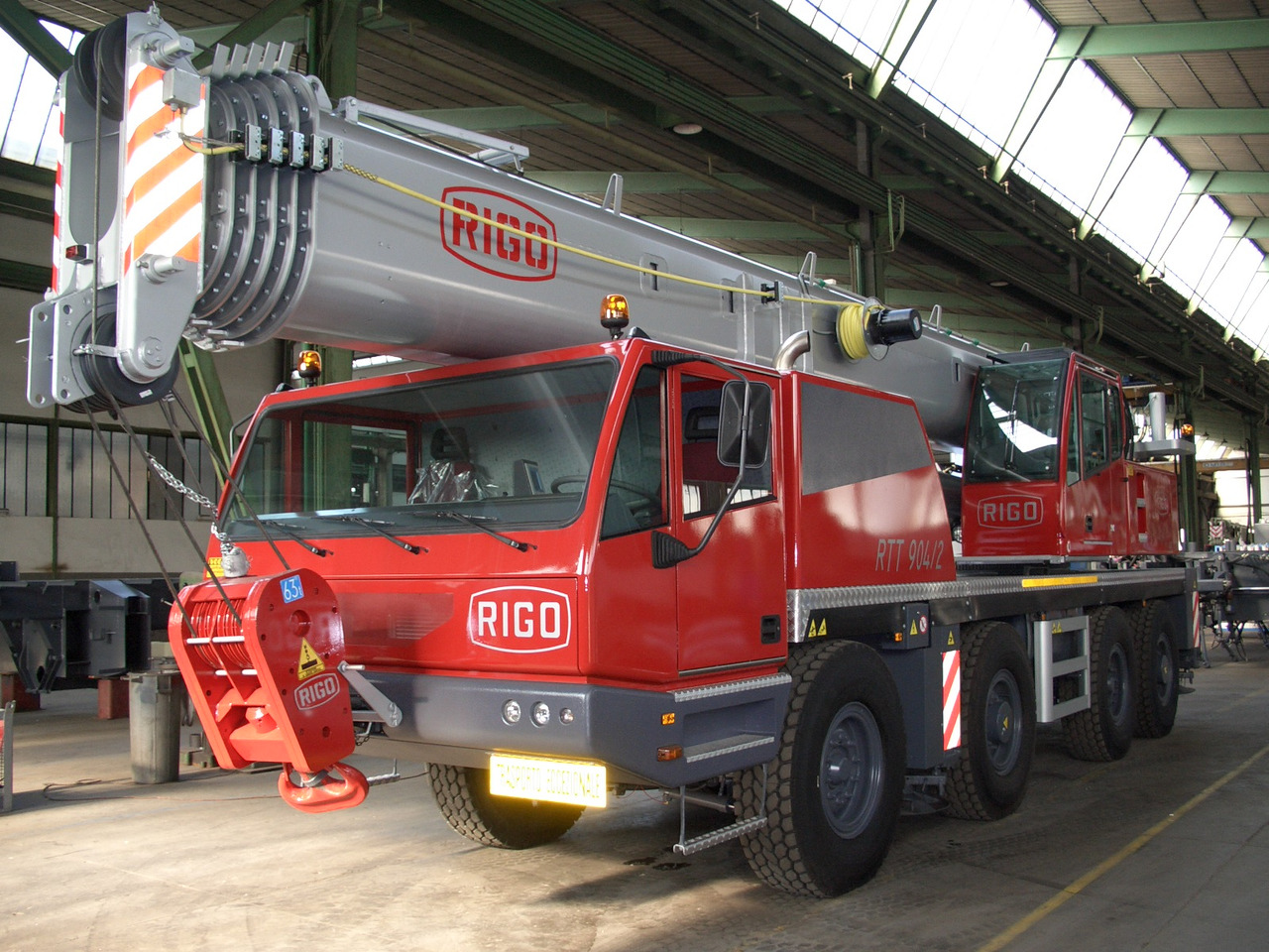 Rigo RTT 904/2 - Alle terrein kraan: afbeelding 1 Rigo RTT 904/2 - Alle terrein kraan: afbeelding 1